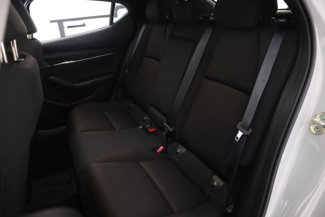 MAZDA 3 2026