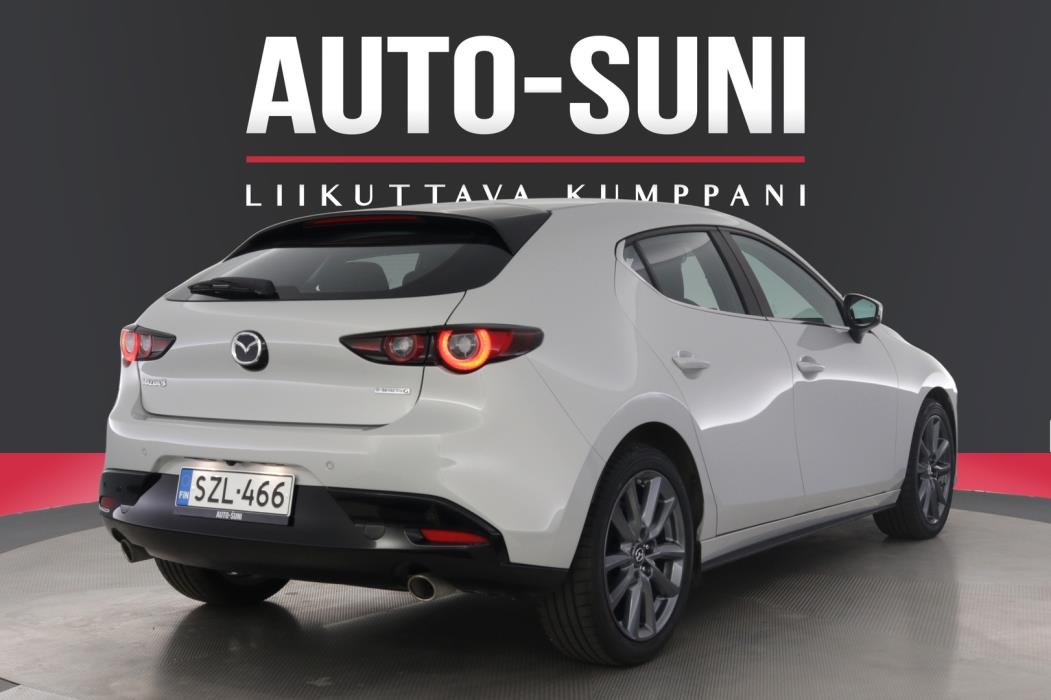 MAZDA 3 2026