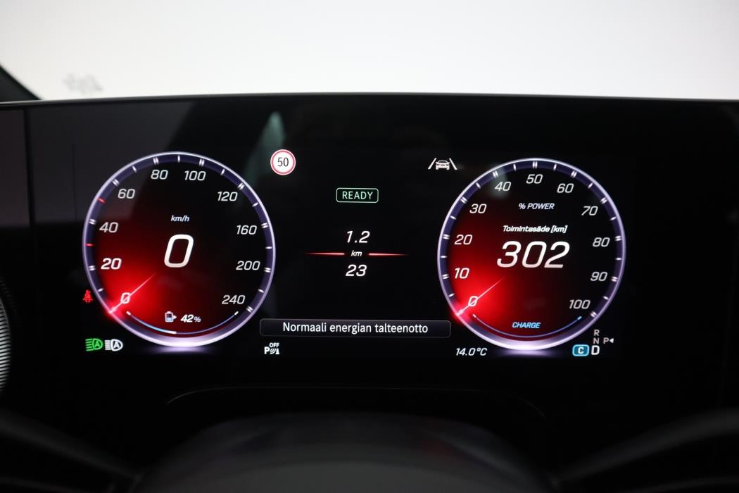 MERCEDES-BENZ C 2026