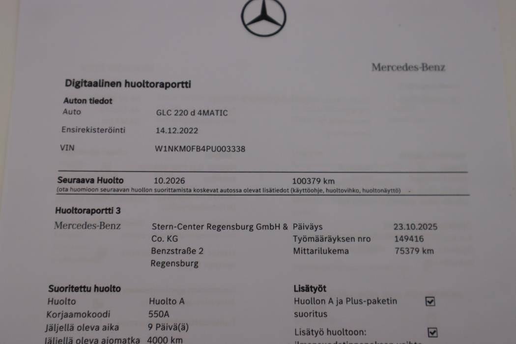 MERCEDES-BENZ GLC 2023