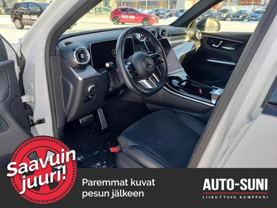 MERCEDES-BENZ GLC 2023