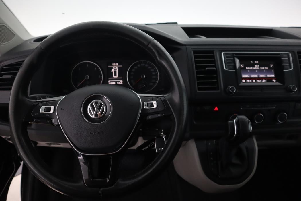 VOLKSWAGEN Transporter 2017