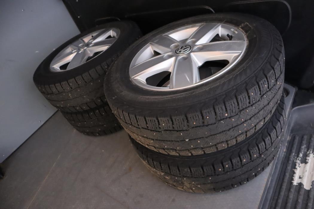 VOLKSWAGEN Transporter 2017