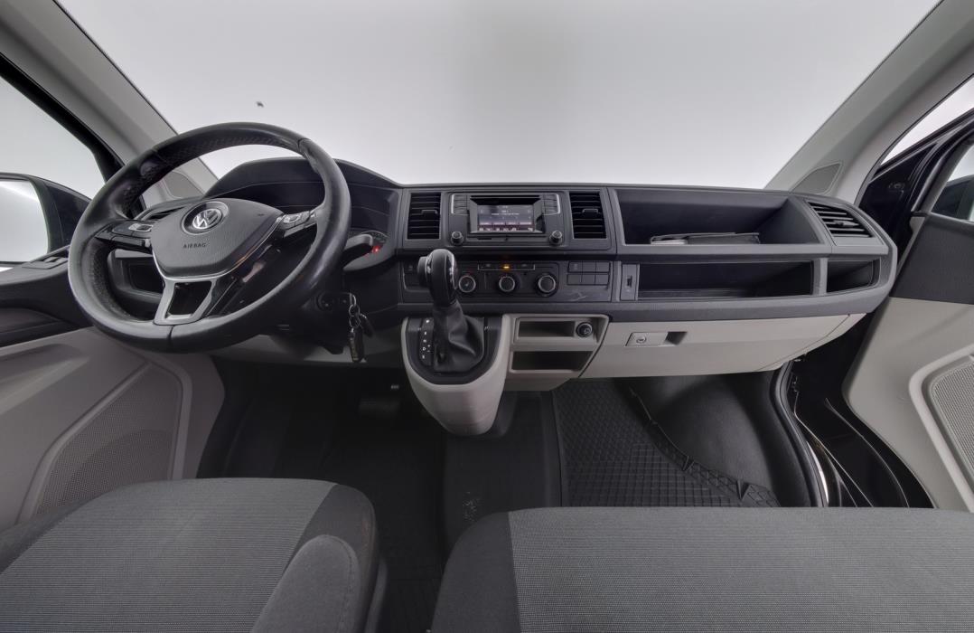 VOLKSWAGEN Transporter 2017