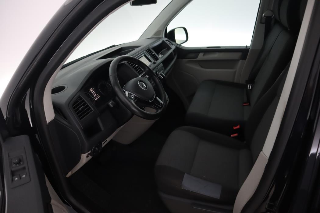 VOLKSWAGEN Transporter 2017