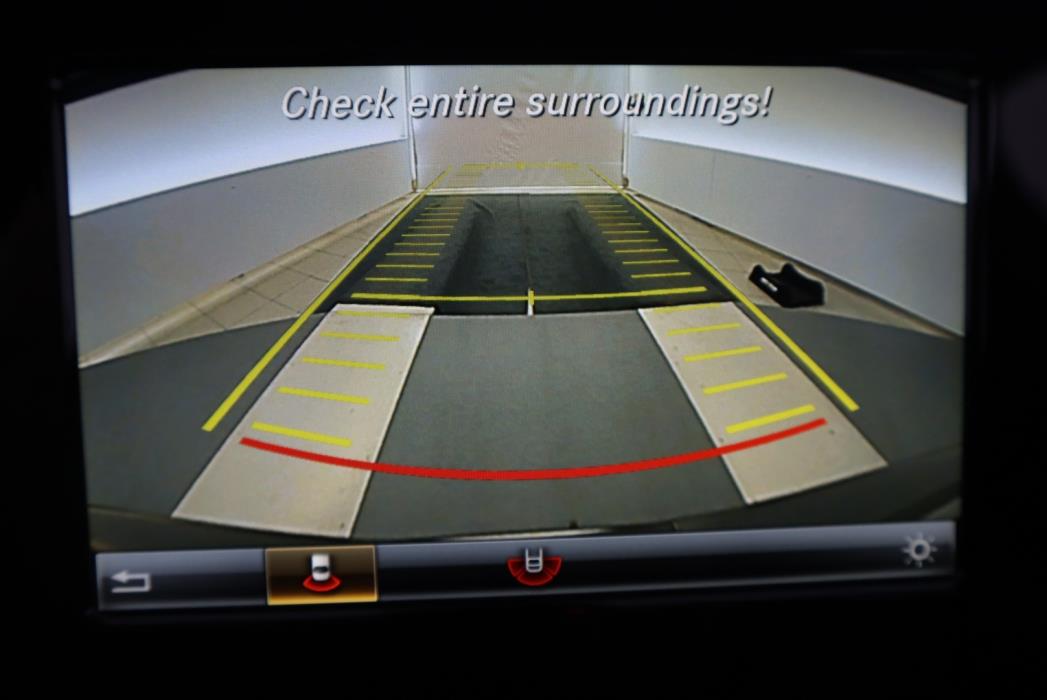 MERCEDES-BENZ CLA 2016