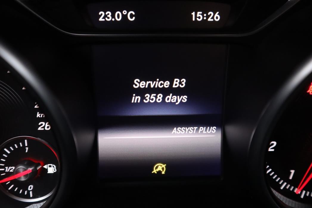 MERCEDES-BENZ CLA 2016