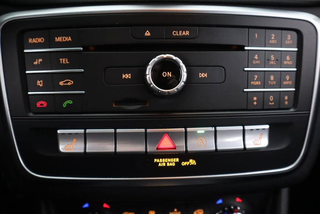 MERCEDES-BENZ CLA 2016