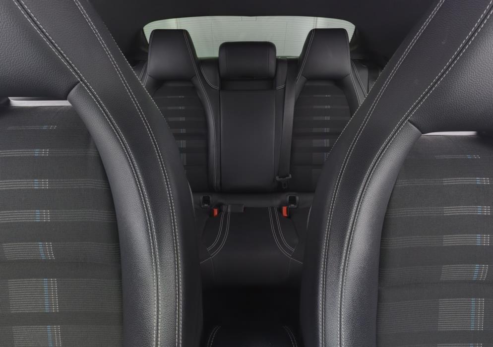 MERCEDES-BENZ CLA 2016