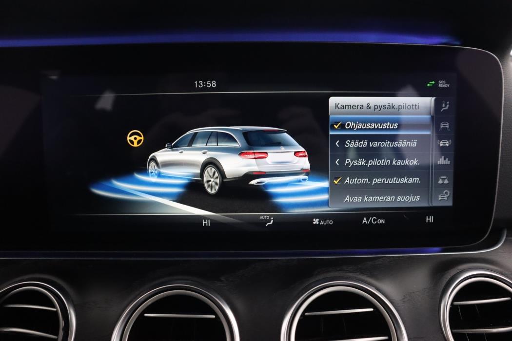 MERCEDES-BENZ E 2017