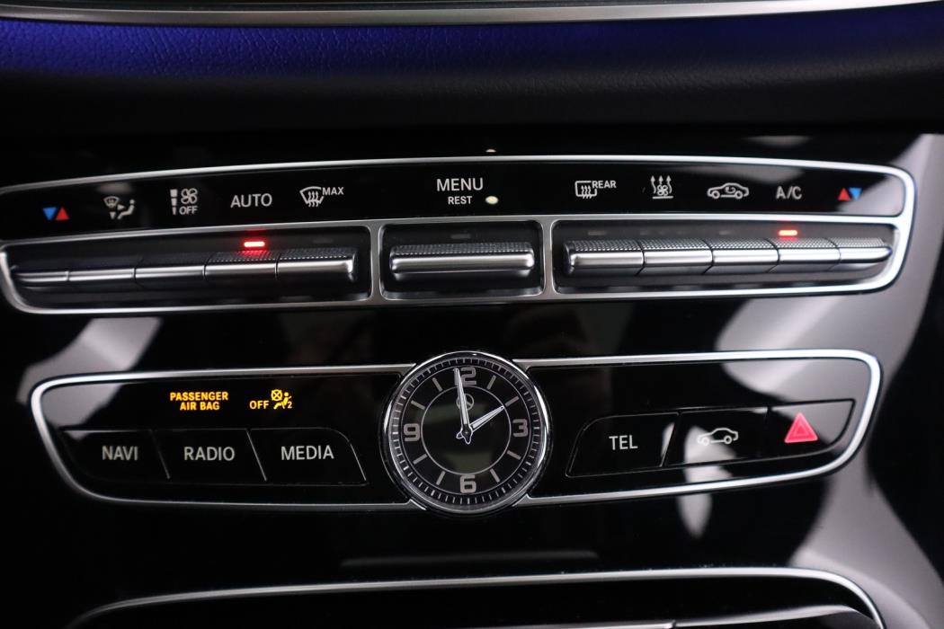 MERCEDES-BENZ E 2017