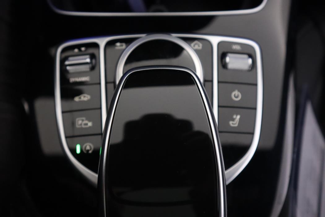 MERCEDES-BENZ E 2017