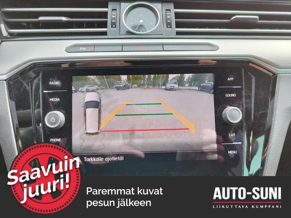 VOLKSWAGEN Passat 2017