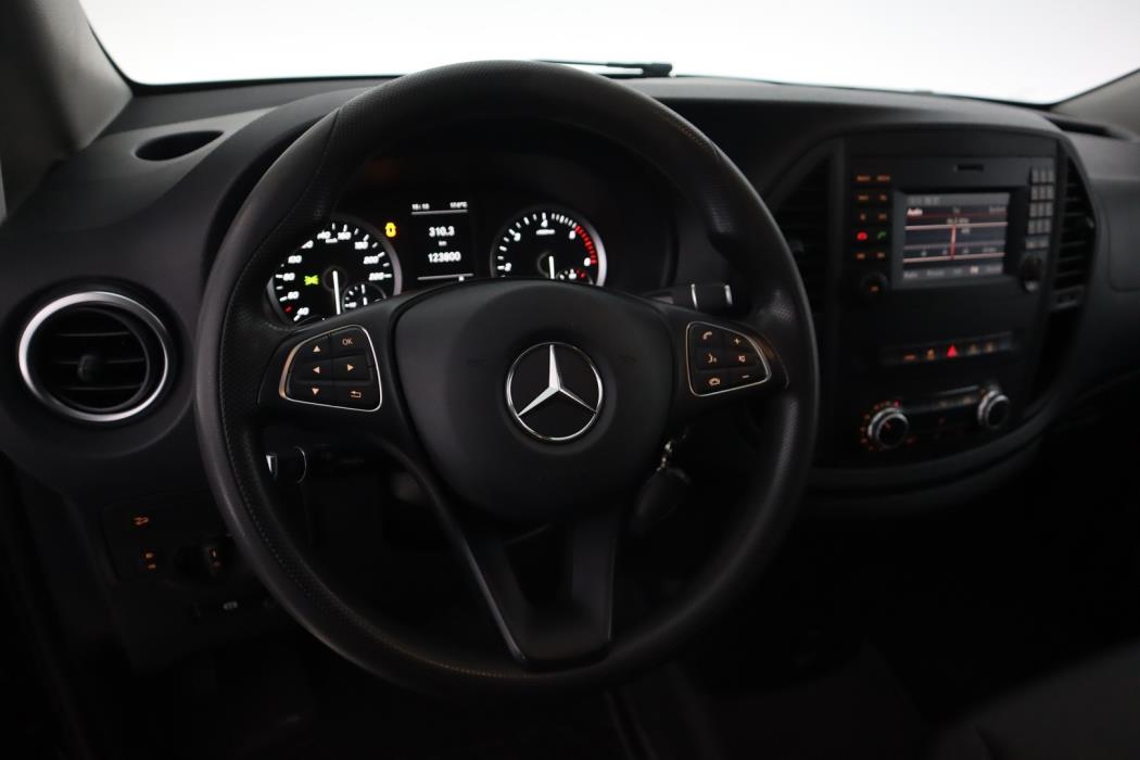 MERCEDES-BENZ Vito 2020