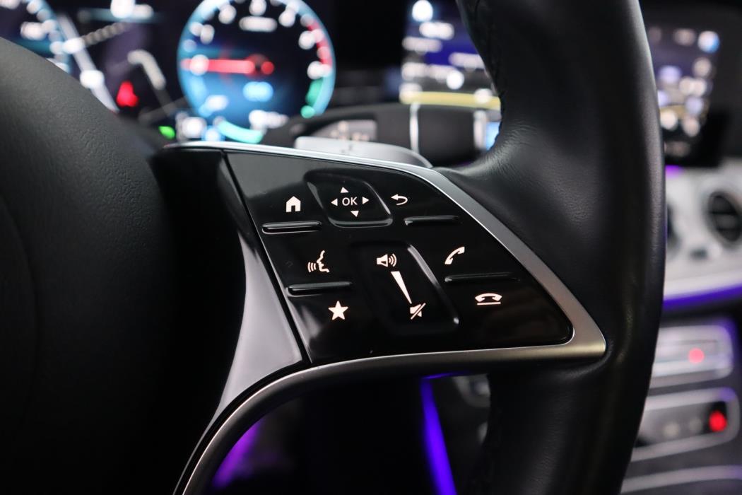 MERCEDES-BENZ E 2021