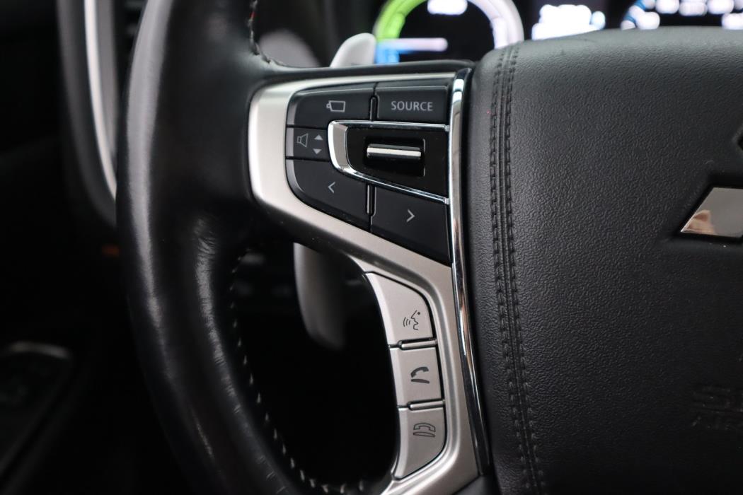 MITSUBISHI Outlander PHEV 2018