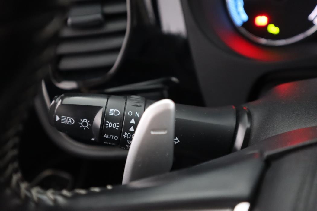 MITSUBISHI Outlander PHEV 2018