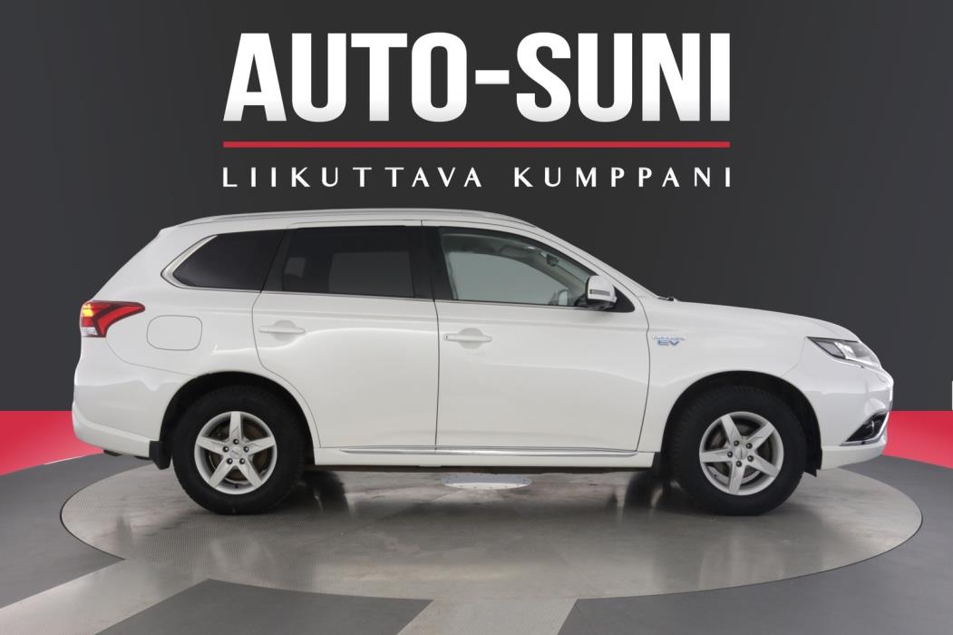 MITSUBISHI Outlander PHEV 2018