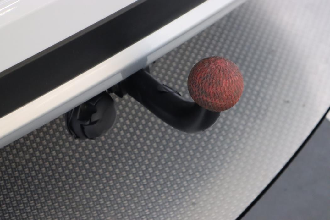 MITSUBISHI Outlander PHEV 2018