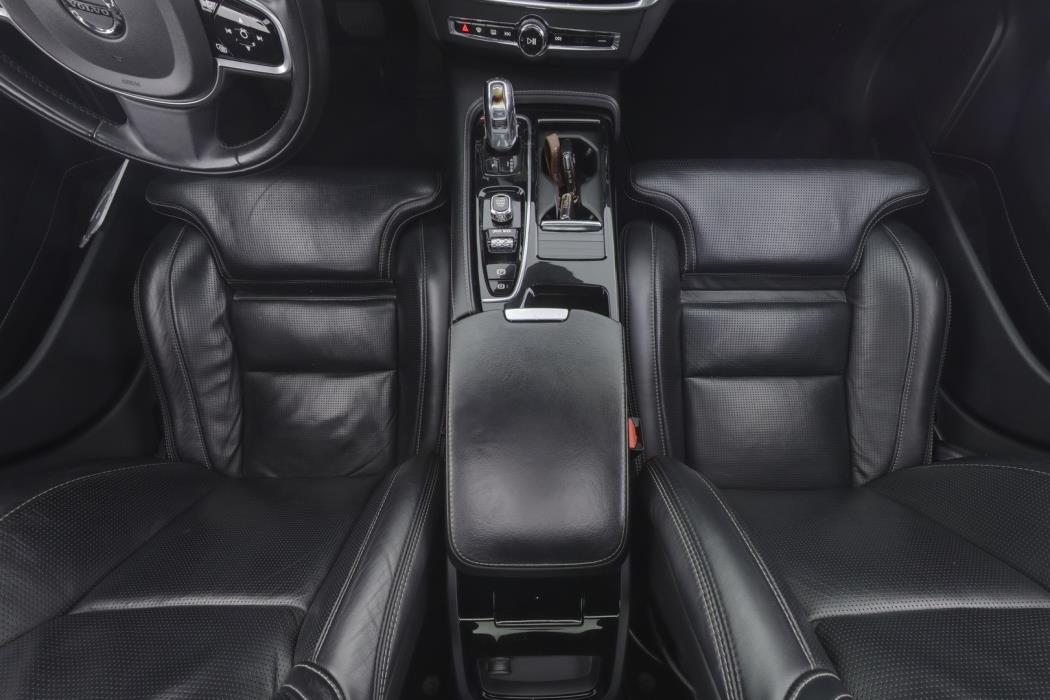 VOLVO S90 2018