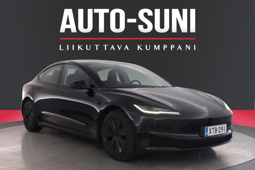 TESLA Model 3 2024