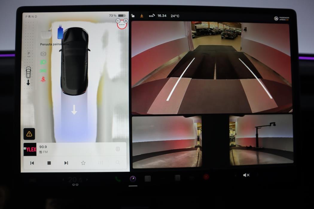 TESLA Model 3 2024