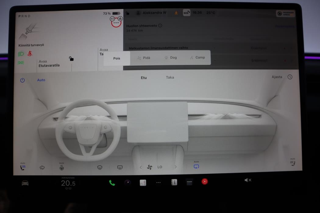 TESLA Model 3 2024