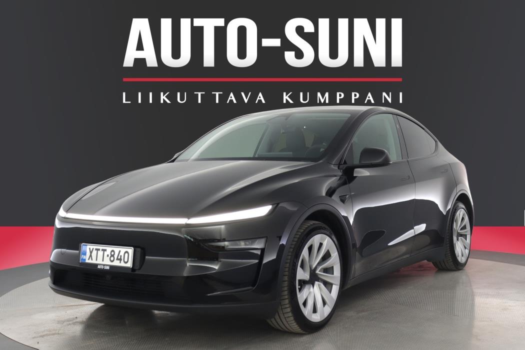 TESLA Model Y 2025
