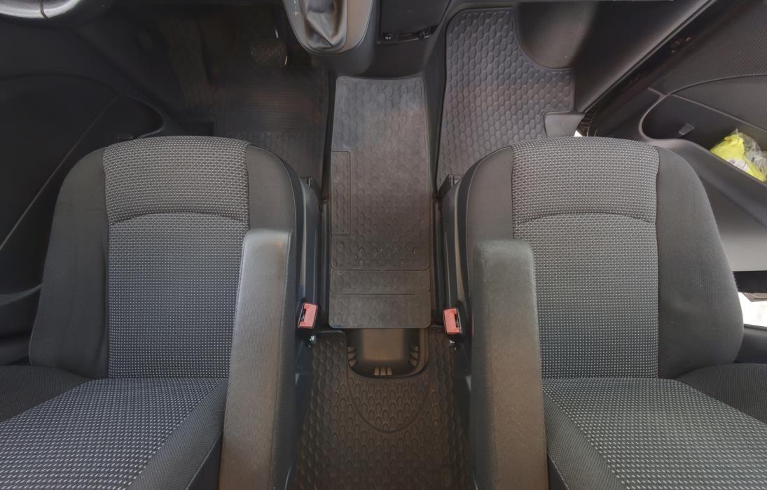 MERCEDES-BENZ Vito 2014