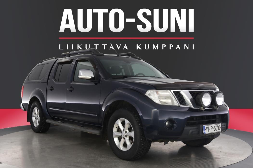 NISSAN Navara 2011
