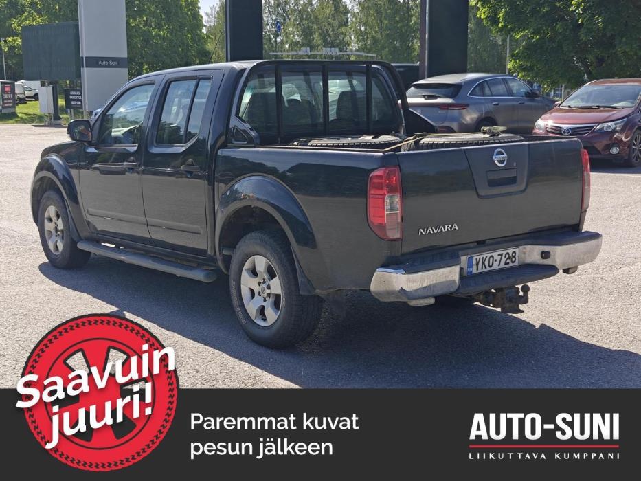 NISSAN Navara 2012