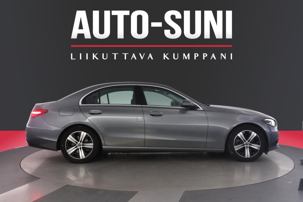 MERCEDES-BENZ C 2022