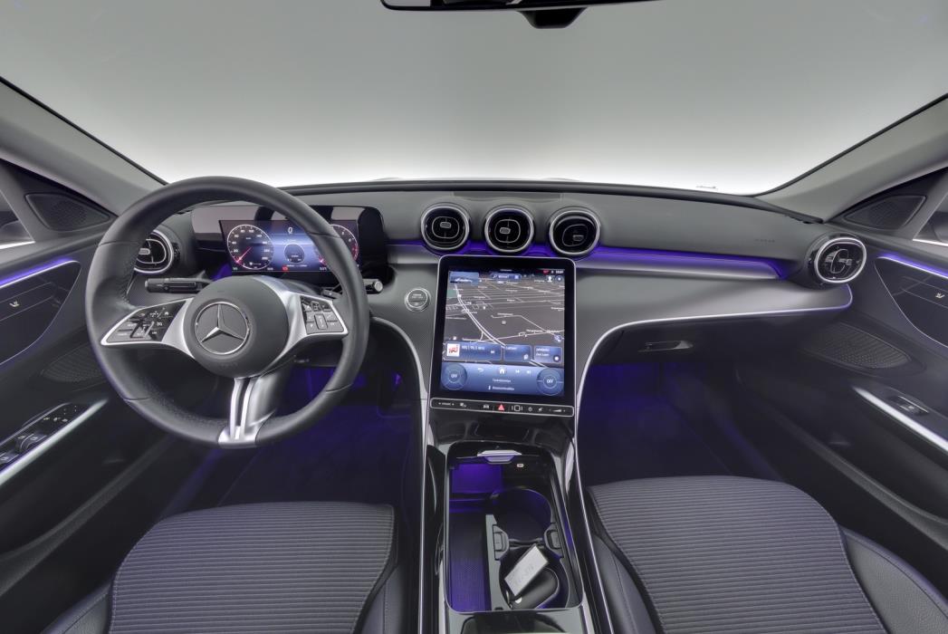 MERCEDES-BENZ C 2022