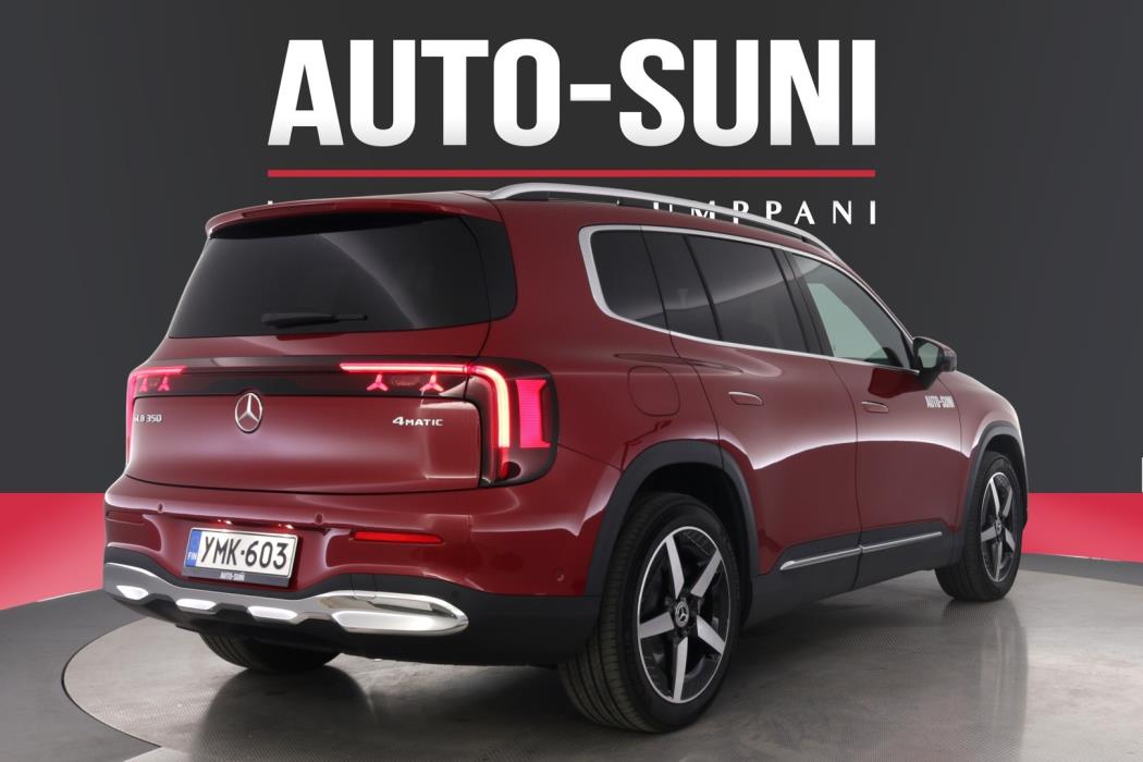 MERCEDES-BENZ GLB 2026