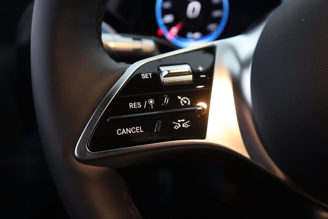 MERCEDES-BENZ CLA 2026