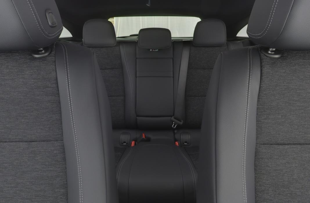 MERCEDES-BENZ CLA 2026