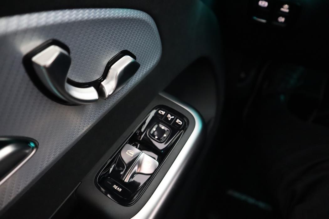 MERCEDES-BENZ CLA 2026