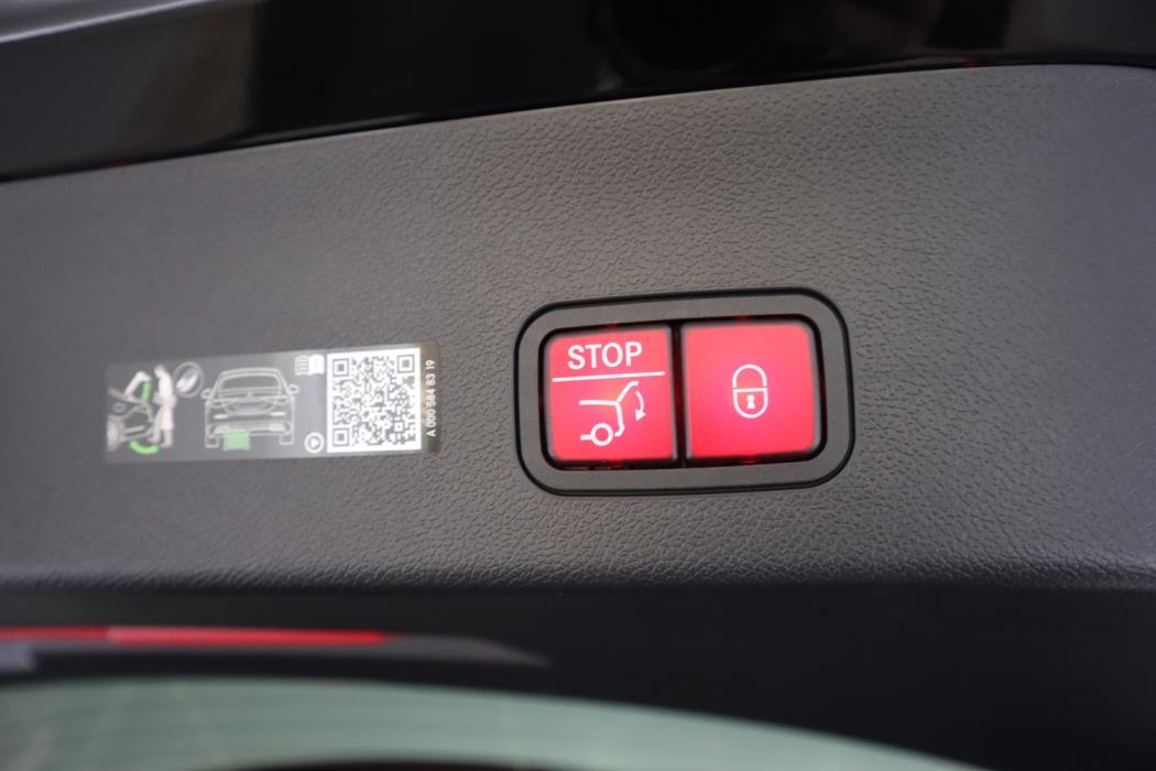 MERCEDES-BENZ CLA 2026