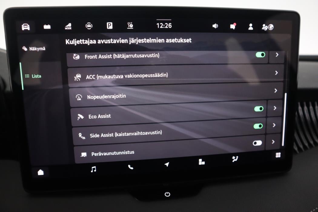 SKODA Superb 2025