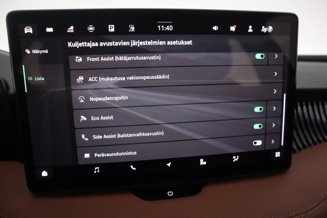 SKODA Superb 2025