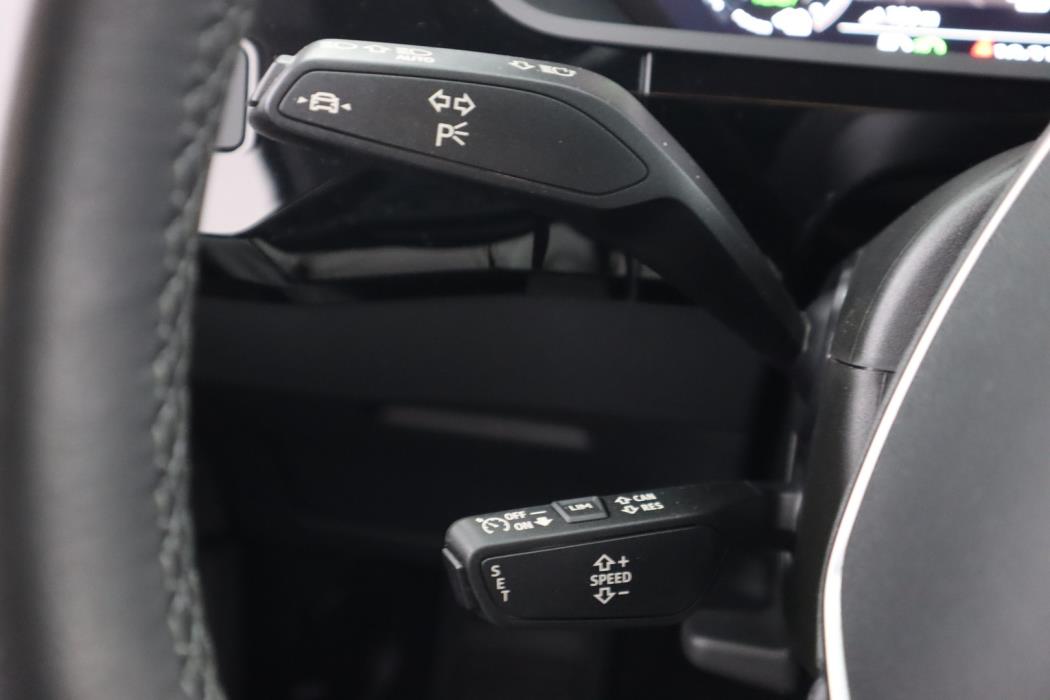 AUDI e-tron 2023
