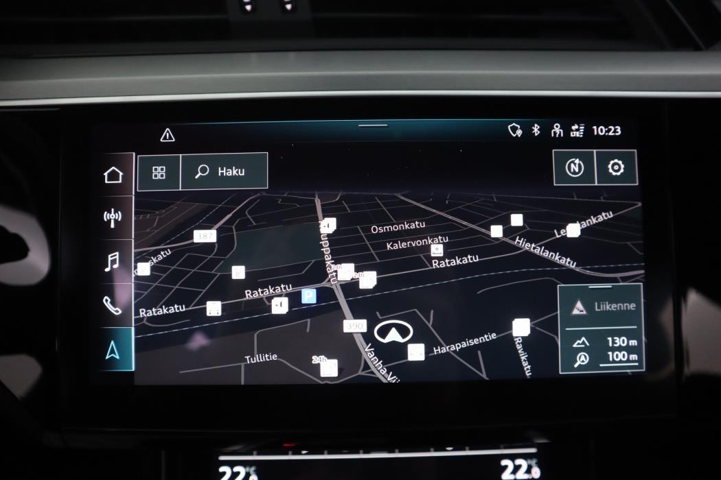 AUDI e-tron 2023