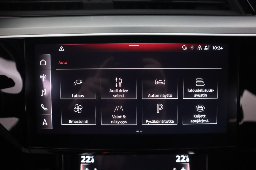 AUDI e-tron 2023