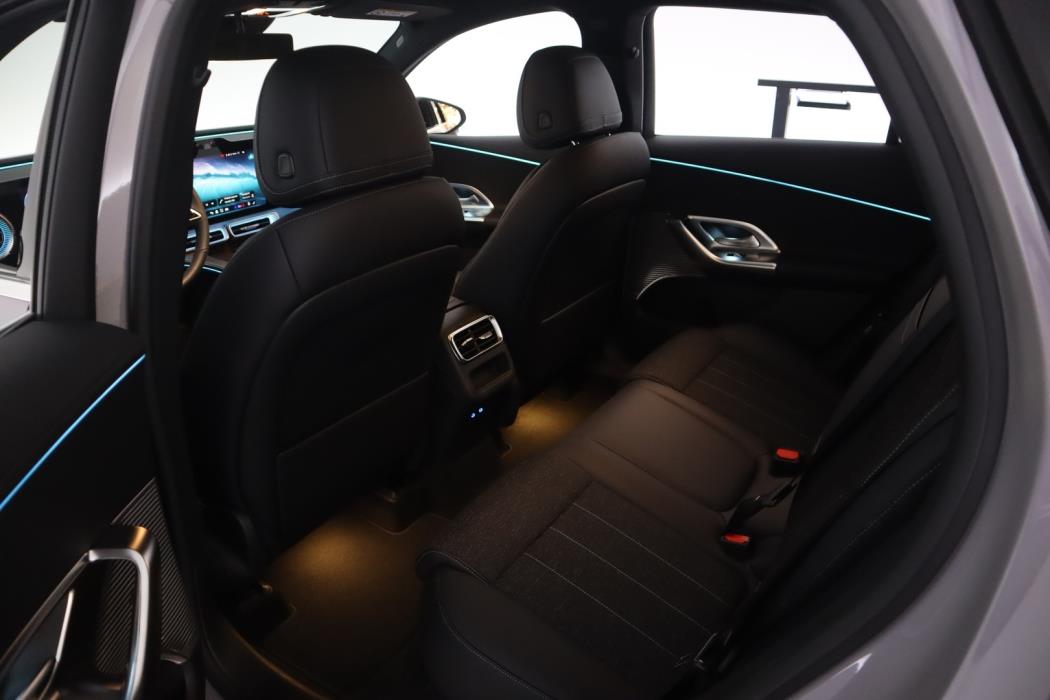 MERCEDES-BENZ GLC 2026