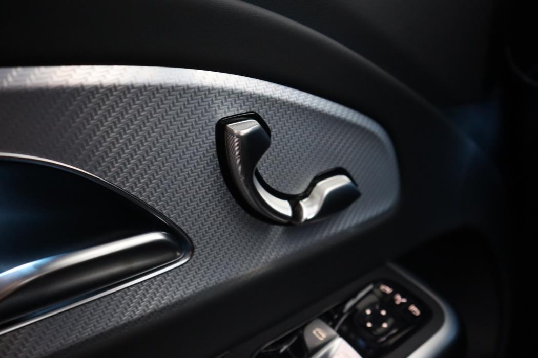MERCEDES-BENZ CLA 2026