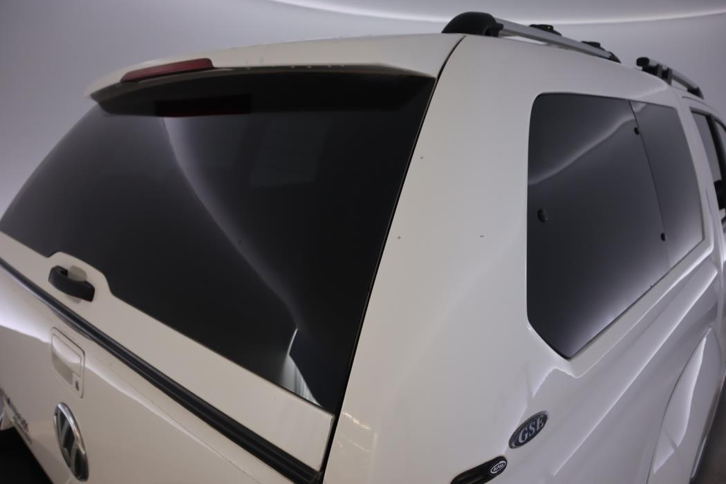 VOLKSWAGEN Amarok 2013