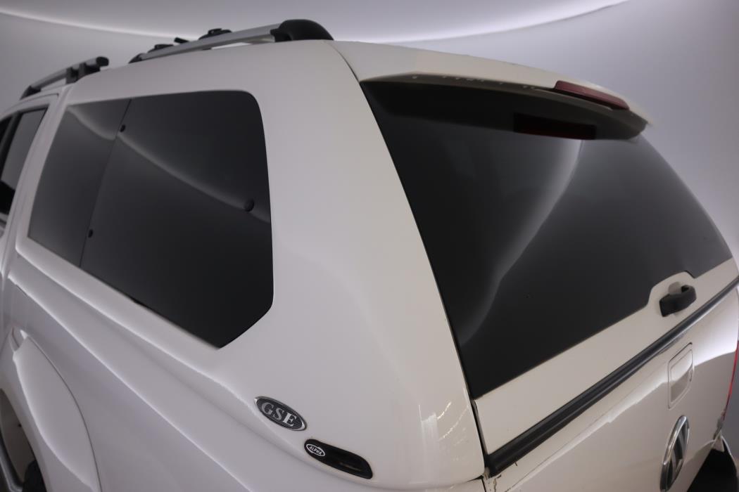 VOLKSWAGEN Amarok 2013