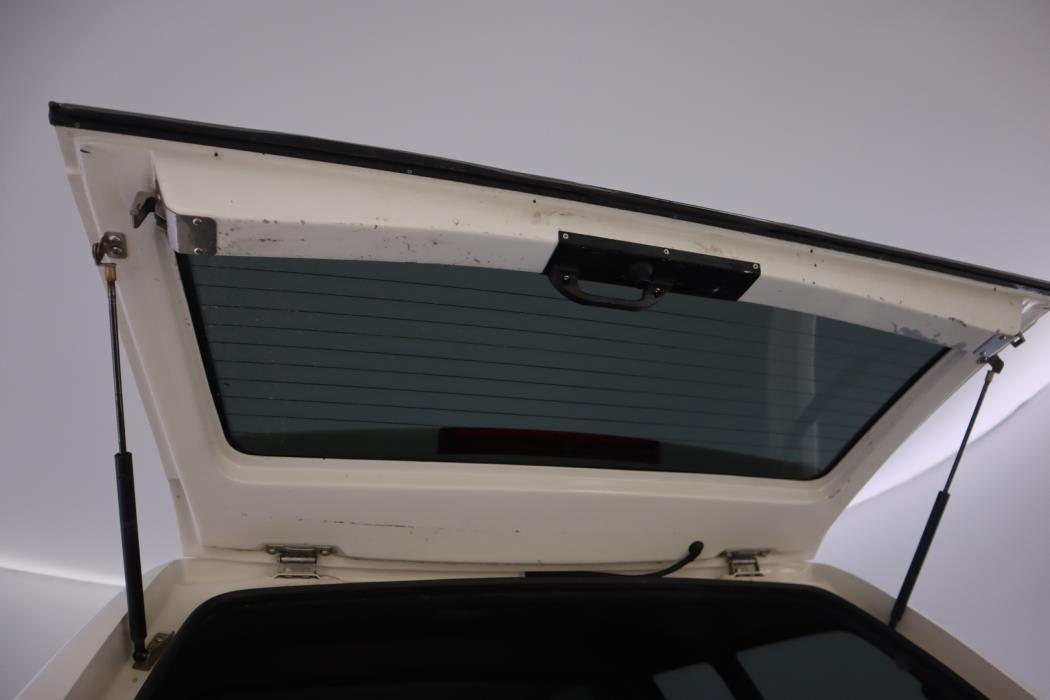 VOLKSWAGEN Amarok 2013