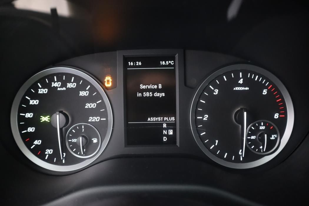 MERCEDES-BENZ Vito 2021