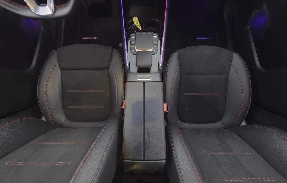 MERCEDES-BENZ EQA 2024